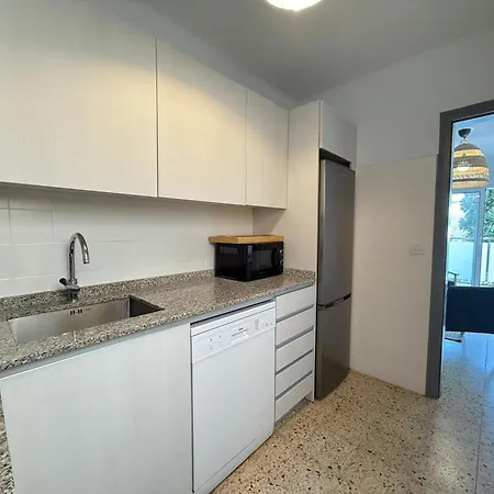 Διαμέρισμα Agi Solmar Ρόζες