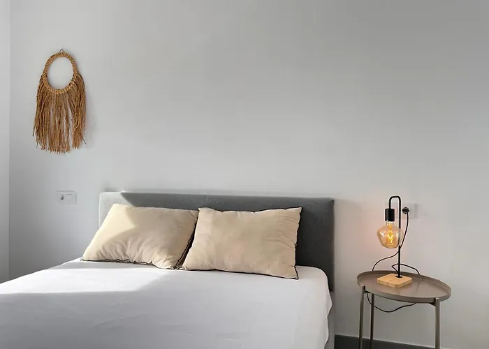 Agi Solmar 아파트 *